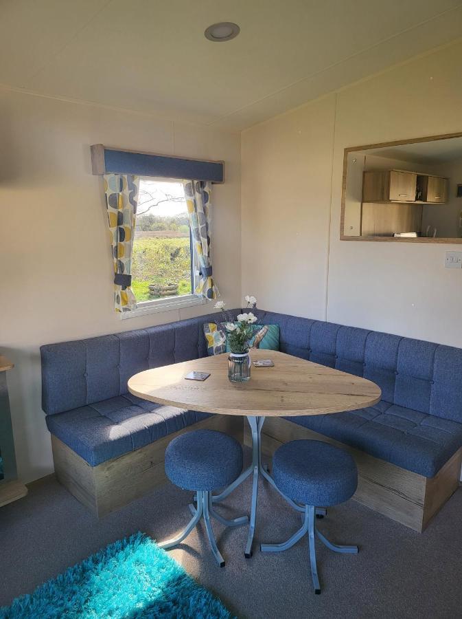 Appartement Blackmoor Farm - Caravan 6 à Ludchurch Extérieur photo